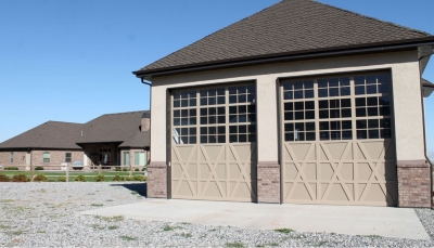 garage-doors-pinnacle-steel-custom-powdercoat-2x